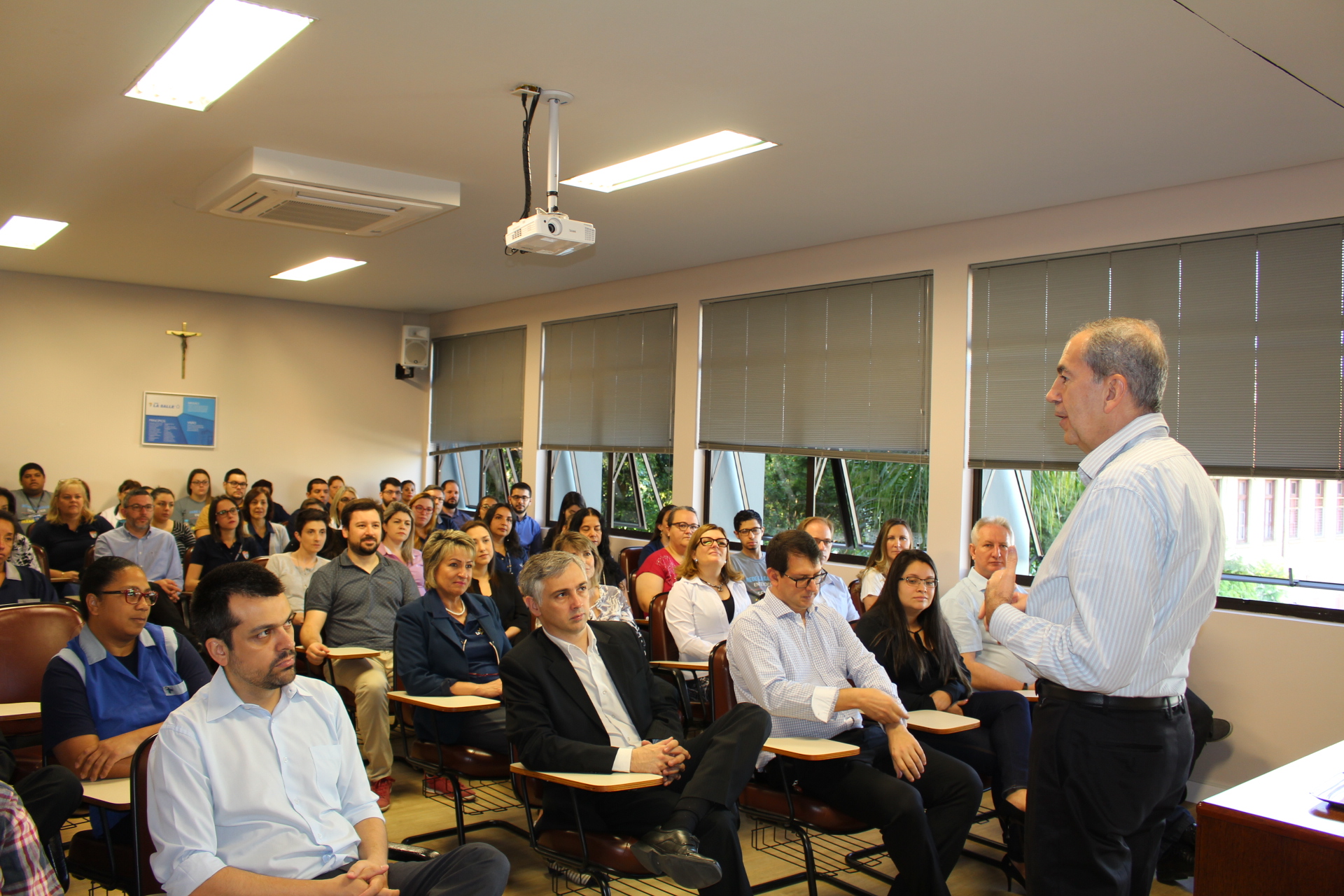 Ir. Jorge Gallardo na reflexão com os Colaboradores Lassalistas